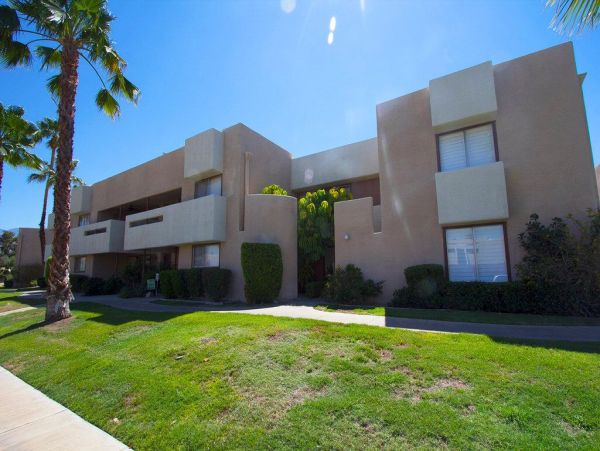 Palm Springs Home 948888
