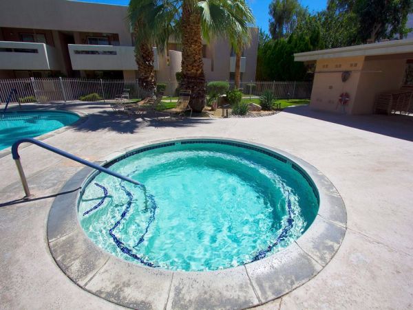Palm Springs Home 948888