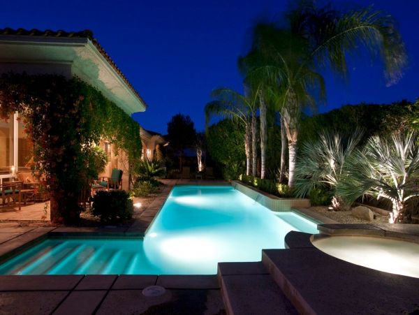 Palm Springs Home 948889