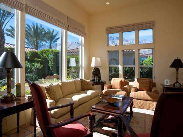 Palm Springs Home 948889