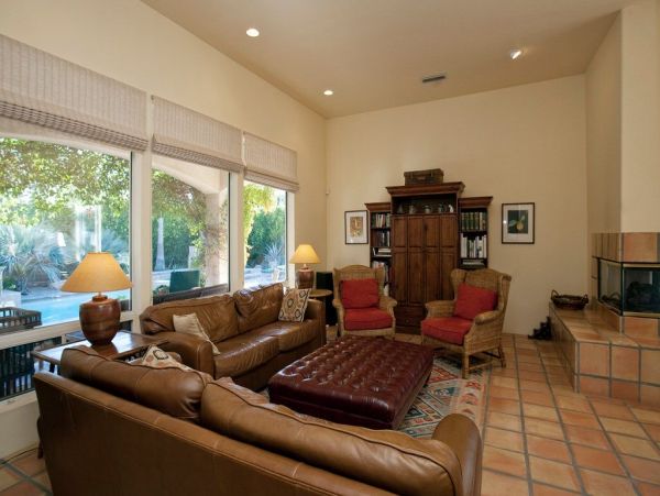 Palm Springs Home 948889