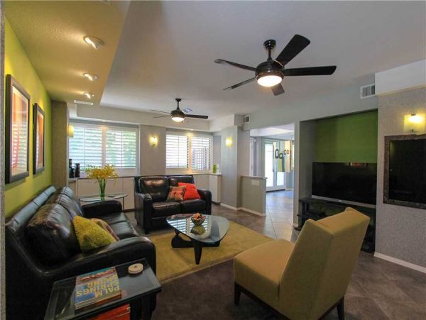 Palm Springs Home 948890