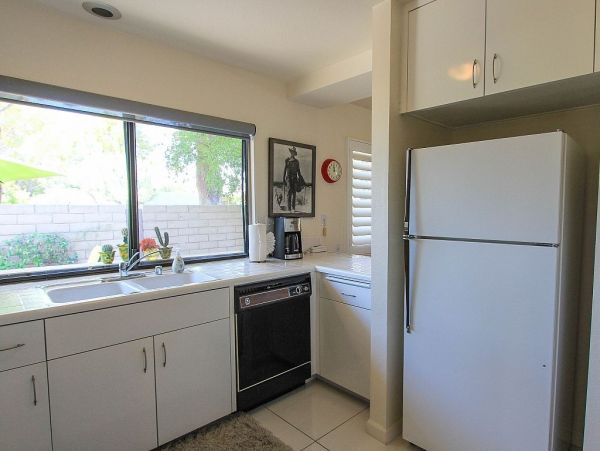 Palm Springs Home 948891