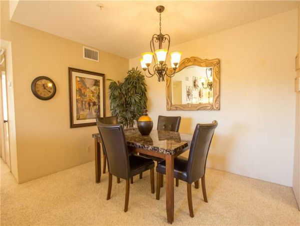 Palm Springs Home 948892
