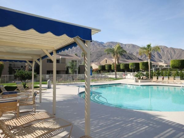 Palm Springs Home 948893