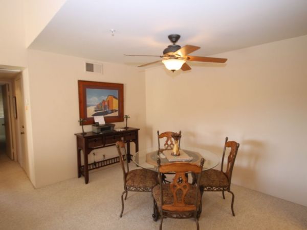 Palm Springs Home 948893