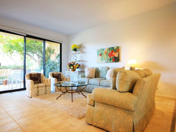 Palm Springs Home 948896