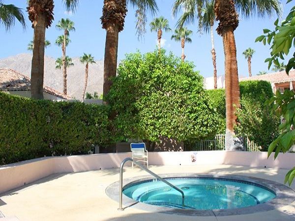 Palm Springs Home 948898
