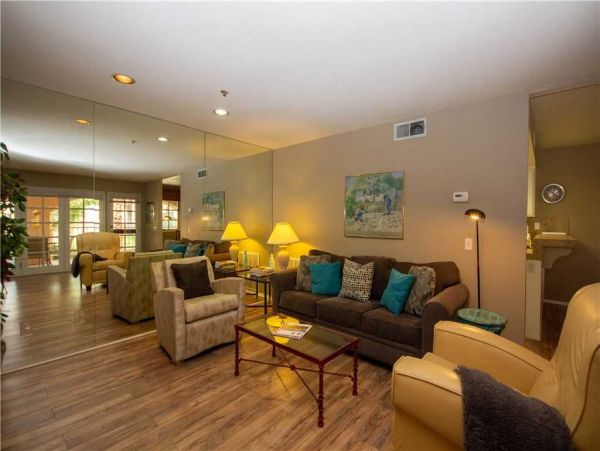 Palm Springs Home 948898