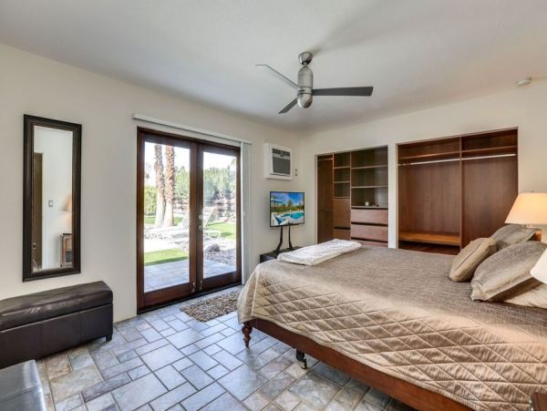 Palm Springs Home 948899