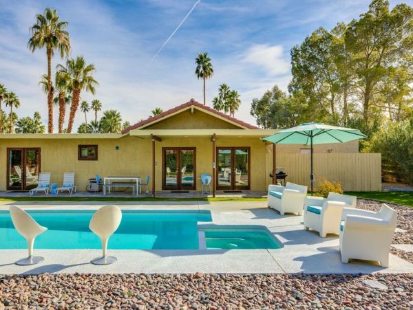 Palm Springs Home 948899
