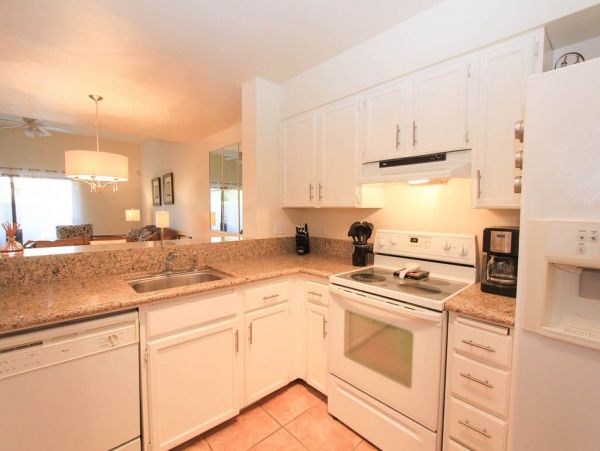 Palm Springs Home 948900