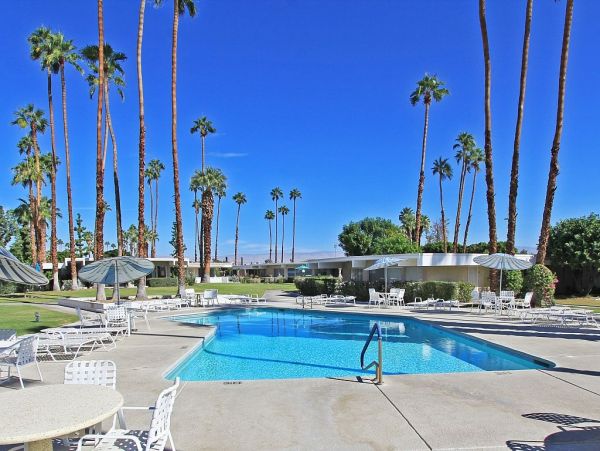 Palm Springs Home 948903