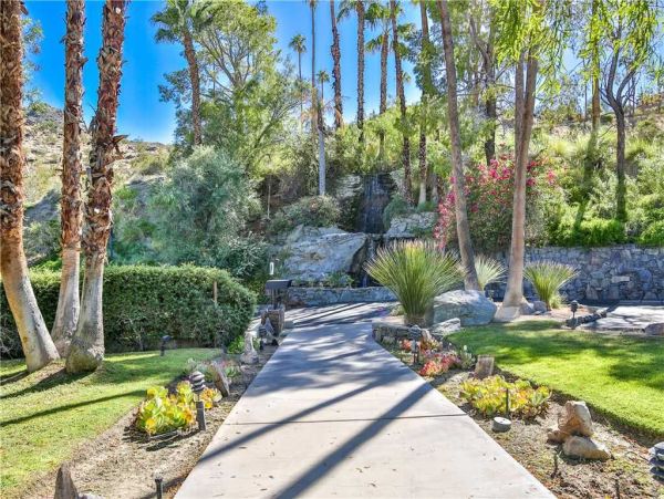 Palm Springs Home 948905