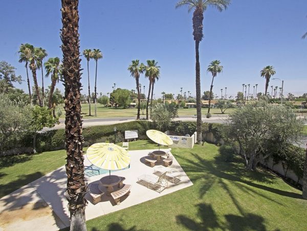 Palm Springs Home 948907