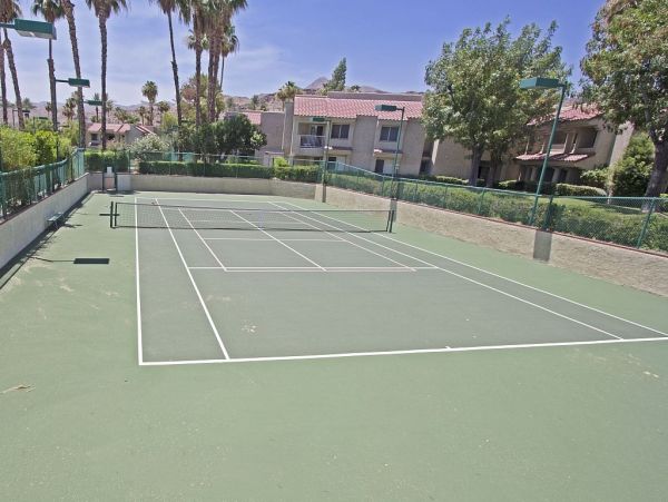 Palm Springs Home 948907