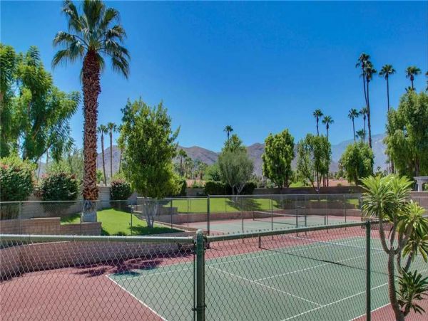 Palm Springs Home 948908