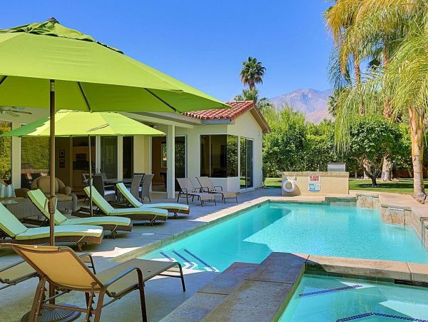 Palm Springs Home 948909