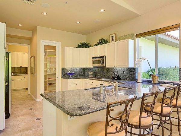 Palm Springs Home 948909