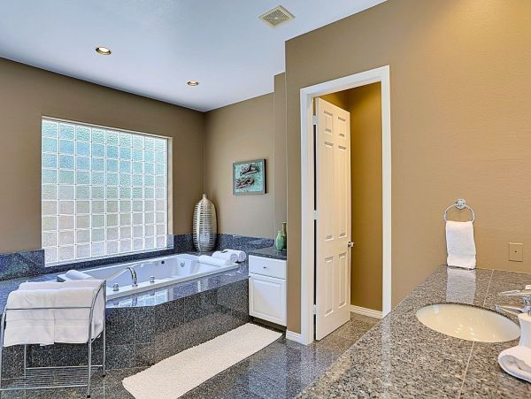 Palm Springs Home 948909
