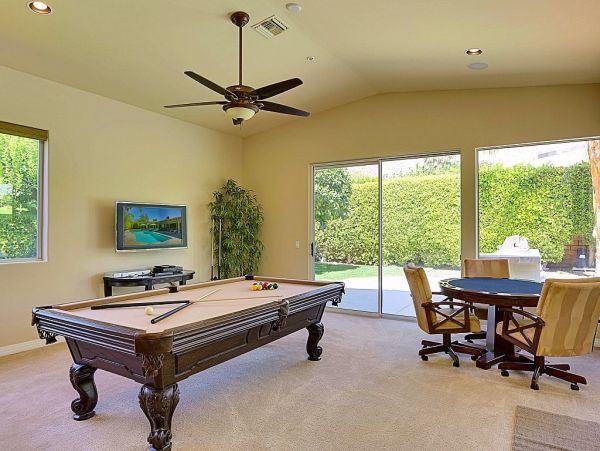 Palm Springs Home 948909