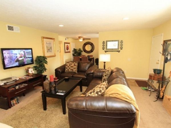 Palm Springs Home 948914