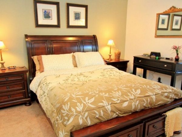 Palm Springs Home 948914