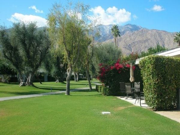 Palm Springs Home 948915