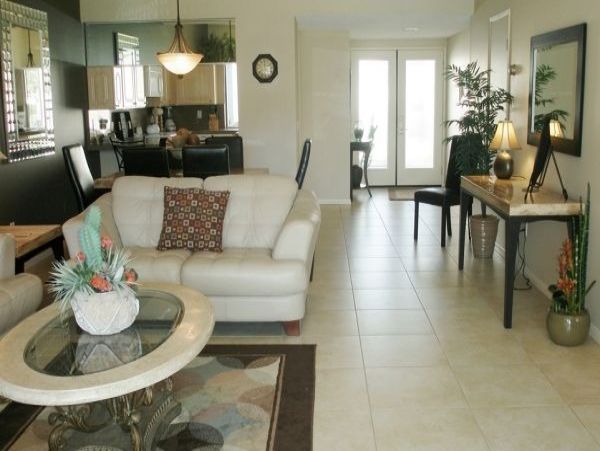 Palm Springs Home 948915