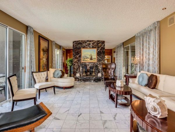 Palm Springs Home 948916