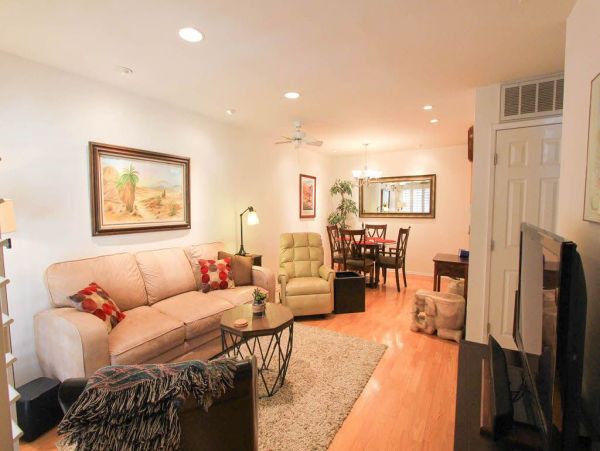 Palm Springs Home 948917