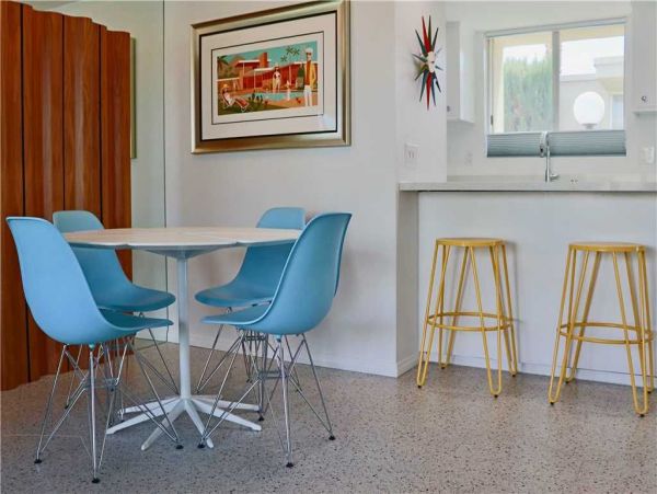 Palm Springs Home 948918