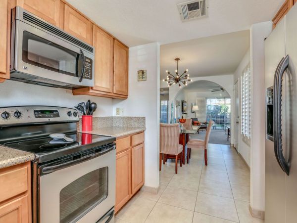Palm Springs Home 948920