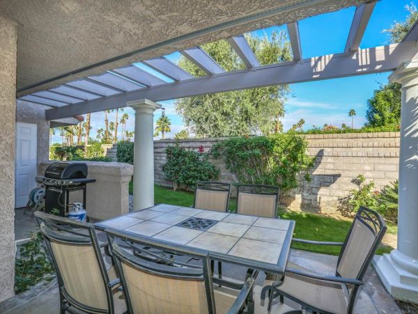 Palm Springs Home 948920