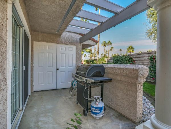 Palm Springs Home 948920