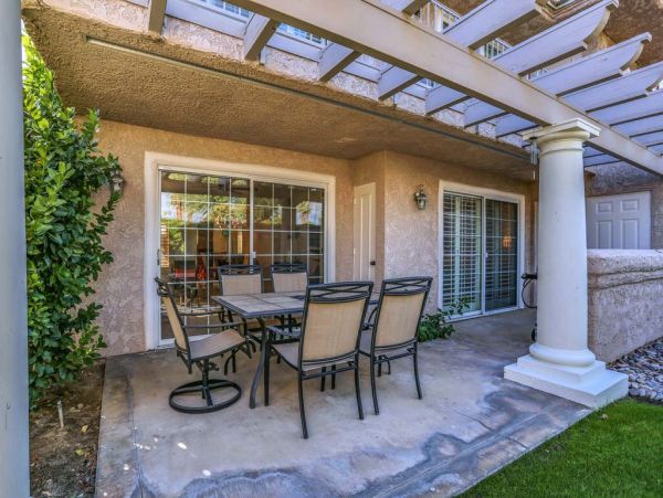 Palm Springs Home 948920