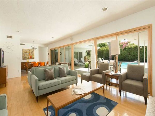 Palm Springs Home 948922