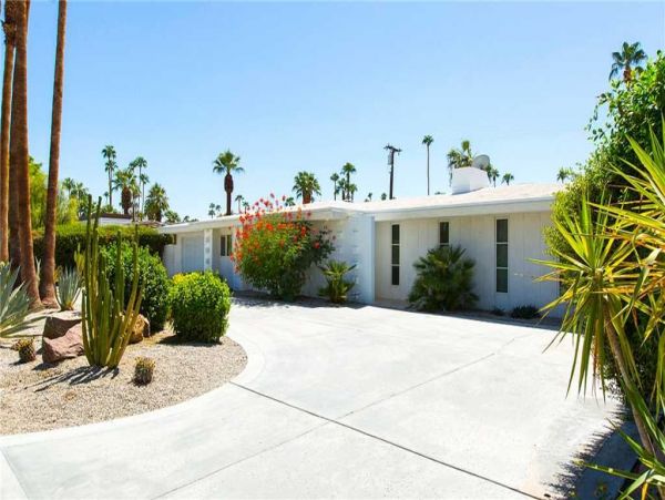 Palm Springs Home 948922