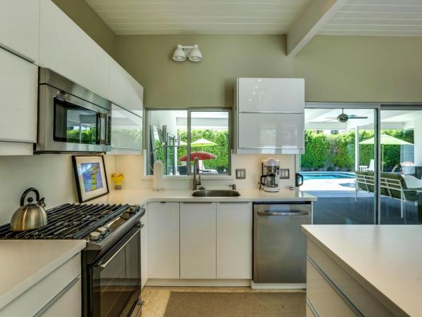 Palm Springs Home 948923