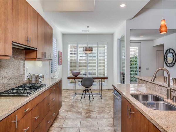 Palm Springs Home 948924