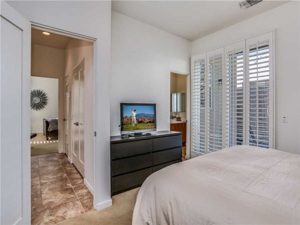 Palm Springs Home 948924