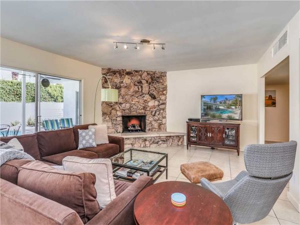 Palm Springs Home 948925