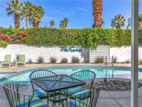 Palm Springs Home 948925