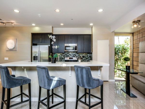 Palm Springs Home 948926