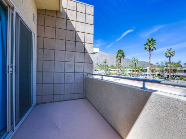 Palm Springs Home 948926