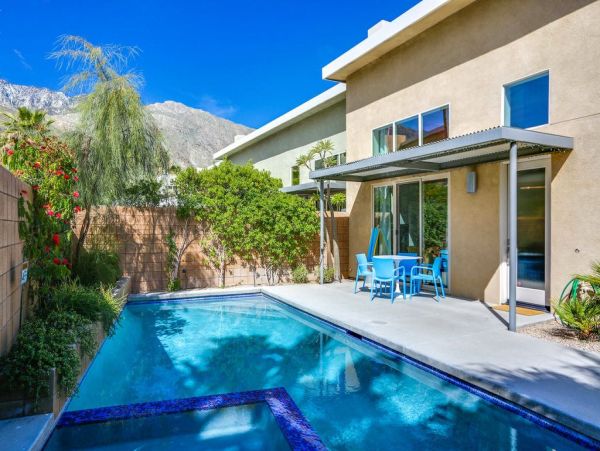 Palm Springs Home 948926