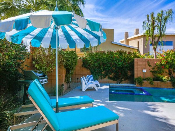 Palm Springs Home 948926