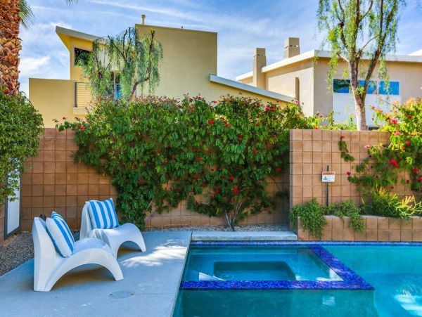 Palm Springs Home 948926