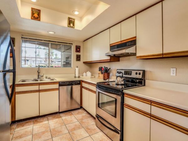 Palm Springs Home 948927