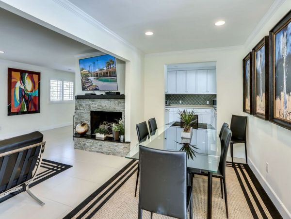 Palm Springs Home 948928